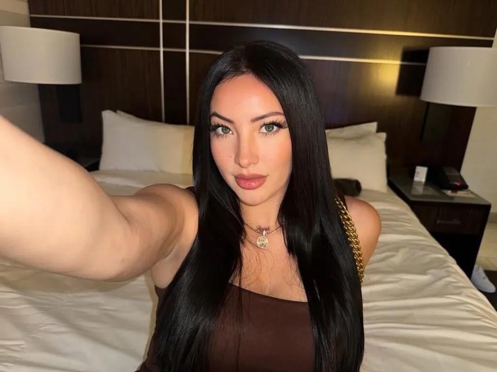 Who is Woesenpai? Bio, Age, Net Worth, Boyfriend & More 2026