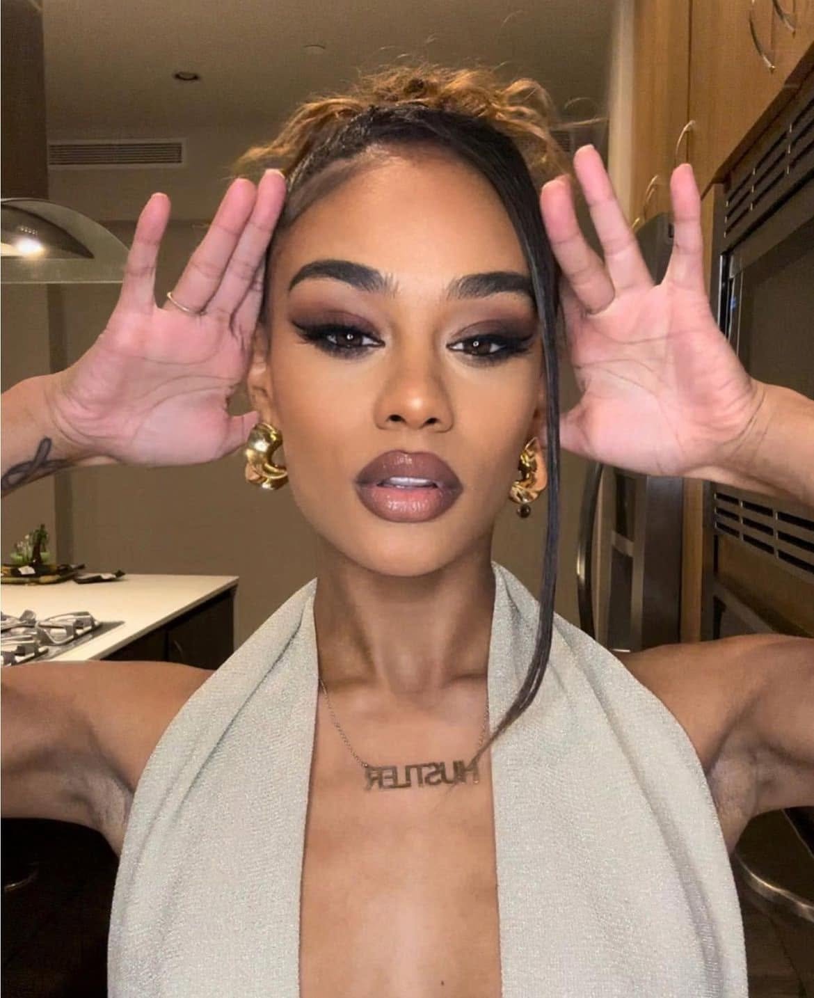 Who is Scarlit Scandal? Bio, Age, Net Worth, Husband & Career 2026