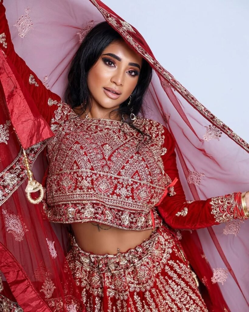 Who is Yasmina Khan? Bio, Age, Height, Career & Net Worth 2026
