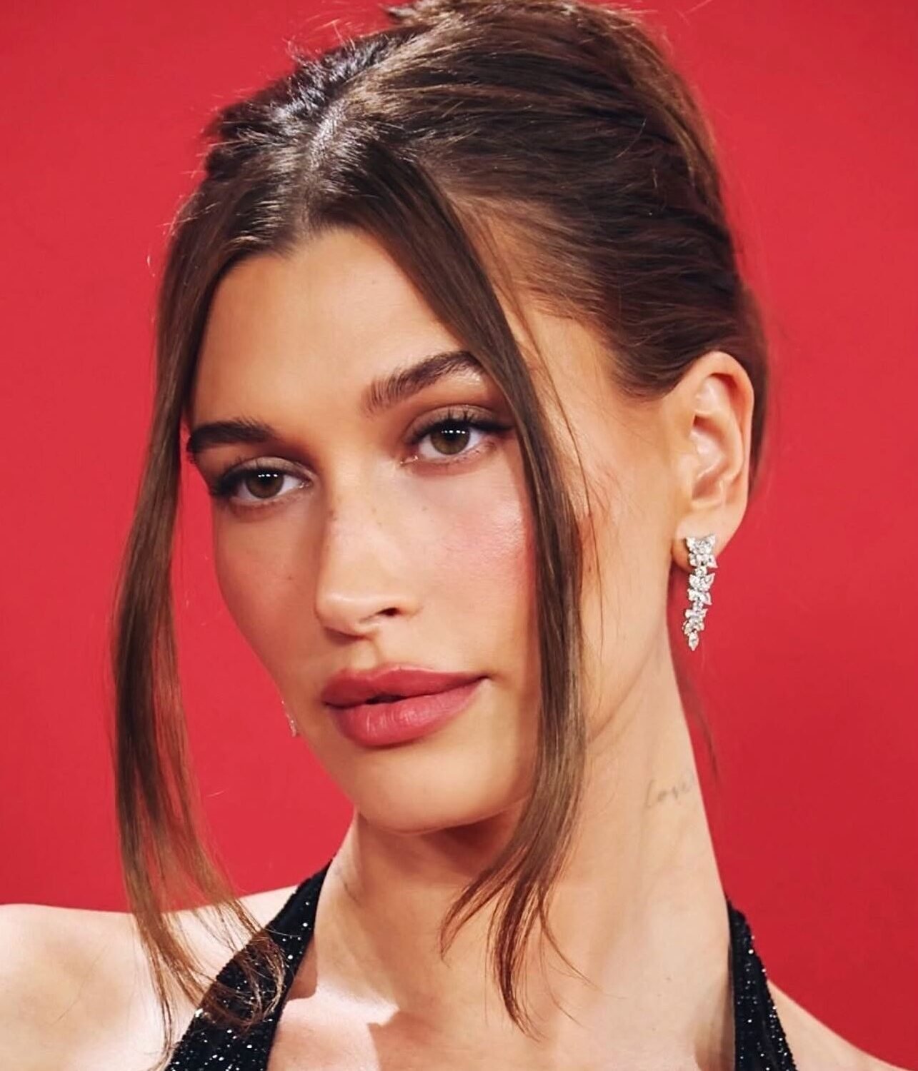 Who is Hailey Bieber? Bio, Age, Husband, Net Worth & Career 2026