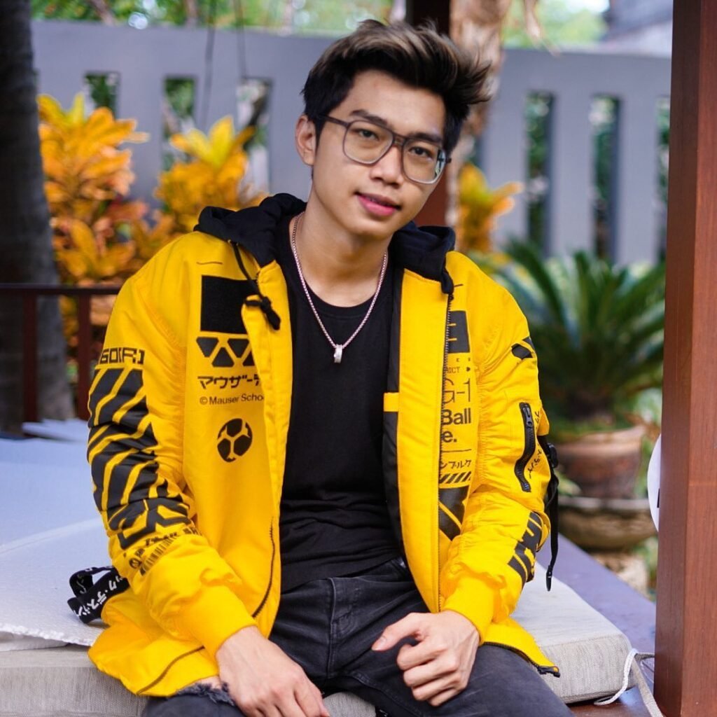 Who is Frost Diamond? Bio, Age, Net Worth, Real Name & Career 2026